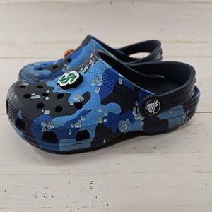 Crocs Classic Clog Blue Camo Toddlers Kids Size‎ C11 Basketball Jibbitz